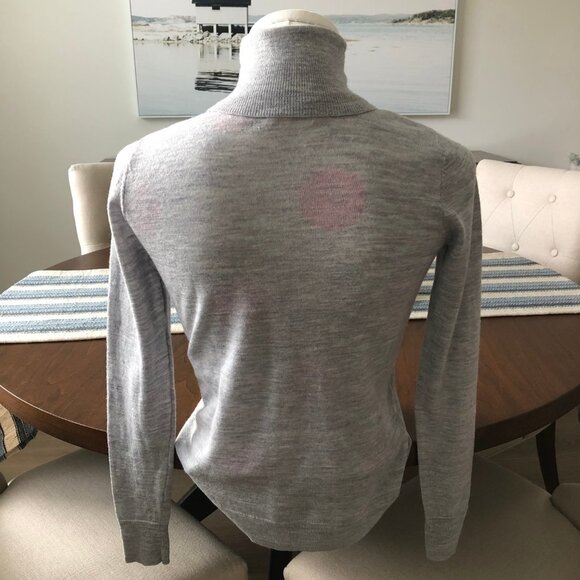 Max Studio Extra Fine Merino Wool Lg Slv Turtleneck Sweater Heather Gray Sz XS - Picture 3 of 12